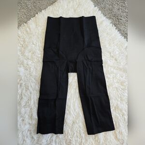 Irisnaya Seamless shapewear tummy control Panties High Rise Size Medium.